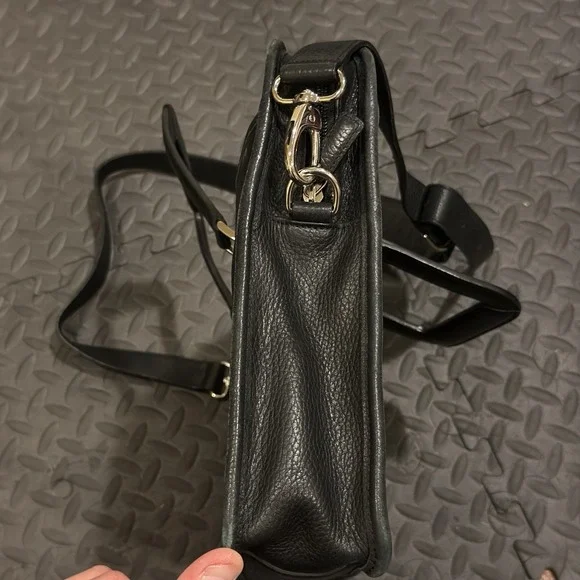 Levenger Black Leather Business Tote Notebook Briefcase Bag Documents Shoulder - Picture 3 of 11